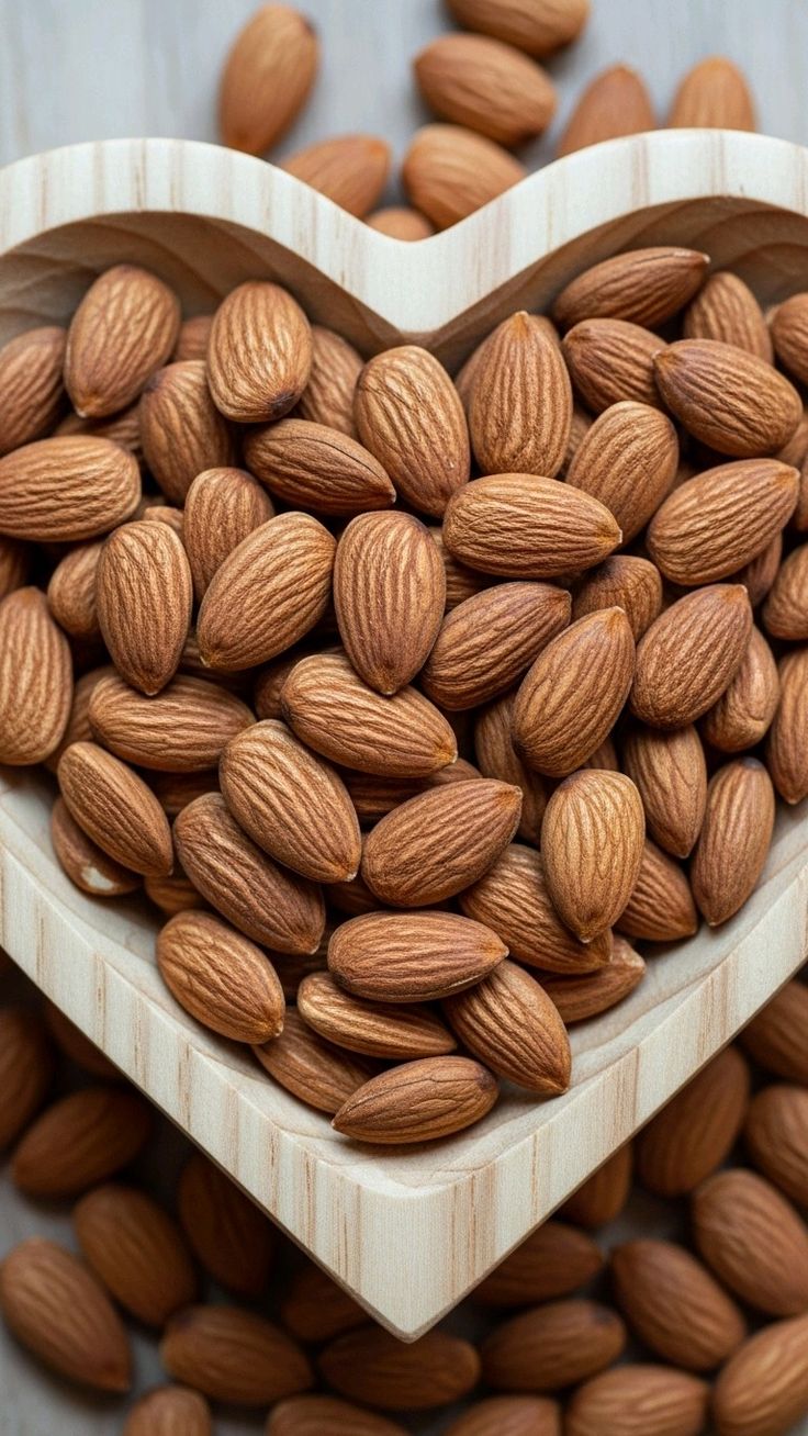 Premium Single Tree Kashmiri Almonds | Mamra Badaam Giri | Protein Rich | High in Natural Oils | Nuts & Dry Fruits