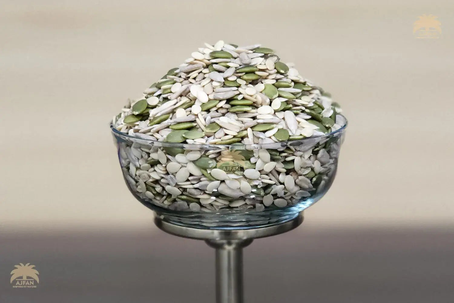 Classic Seed Mix – Premium Blend of Watermelon, Sunflower & Pumpkin Seeds