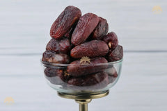 Premium Amber Dates – Soft & Rich Madina Khajoor